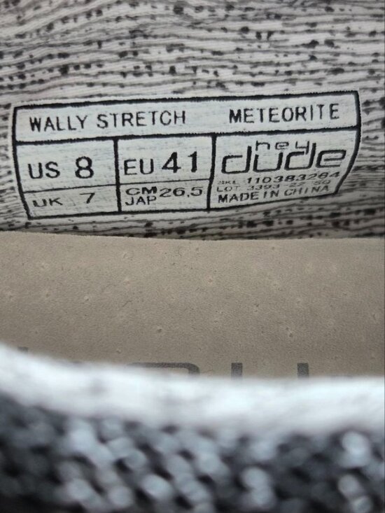 Hey Dude Wally Stretch Meteorite Size 8